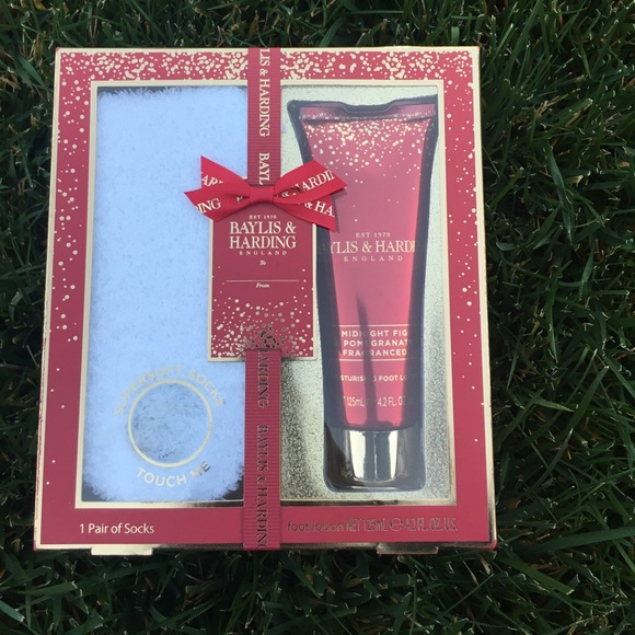 NWT BaylisHarding body lotion&socks soft set - Picture 8 of 8